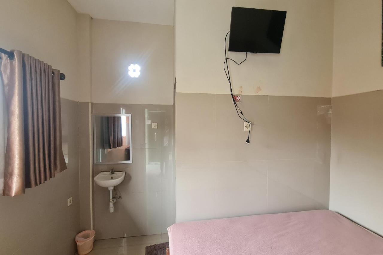Capital O 93250 Hotel Tirta Kencana 2 Baturaden Banyumas Zewnętrze zdjęcie